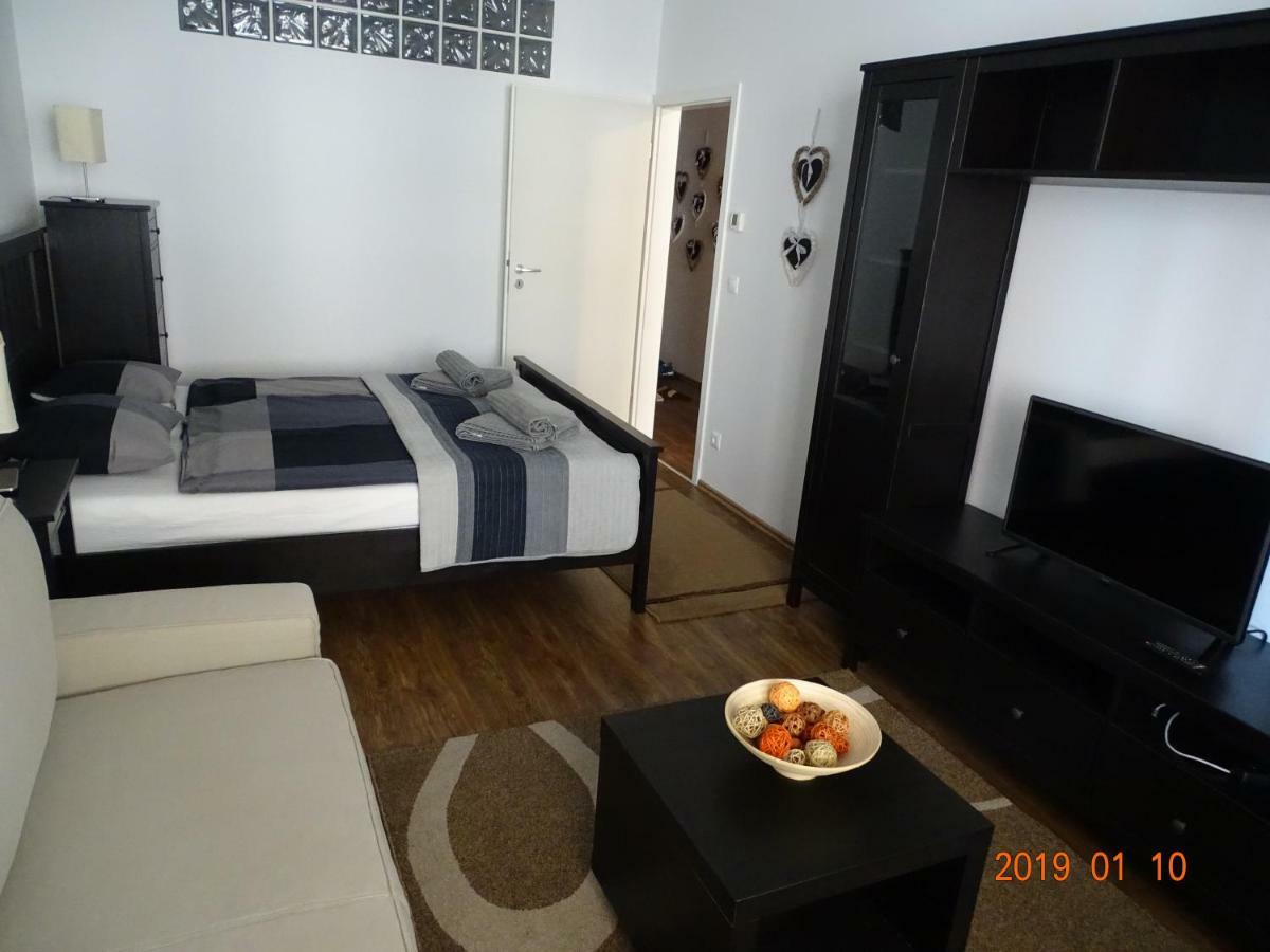 שיופוק Galeriusbeach Deluxe Apartment מראה חיצוני תמונה