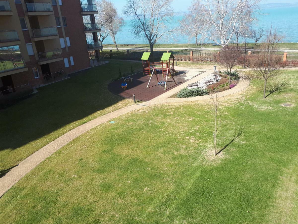 שיופוק Galeriusbeach Deluxe Apartment מראה חיצוני תמונה
